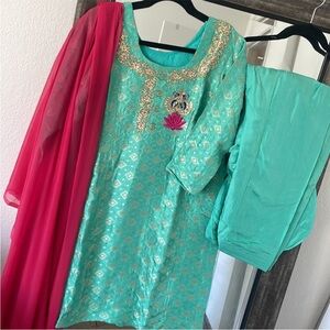 Elegant Teal and Gold Embroidered Salwar 3 piece set